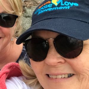 Meet your Posher, Ginny